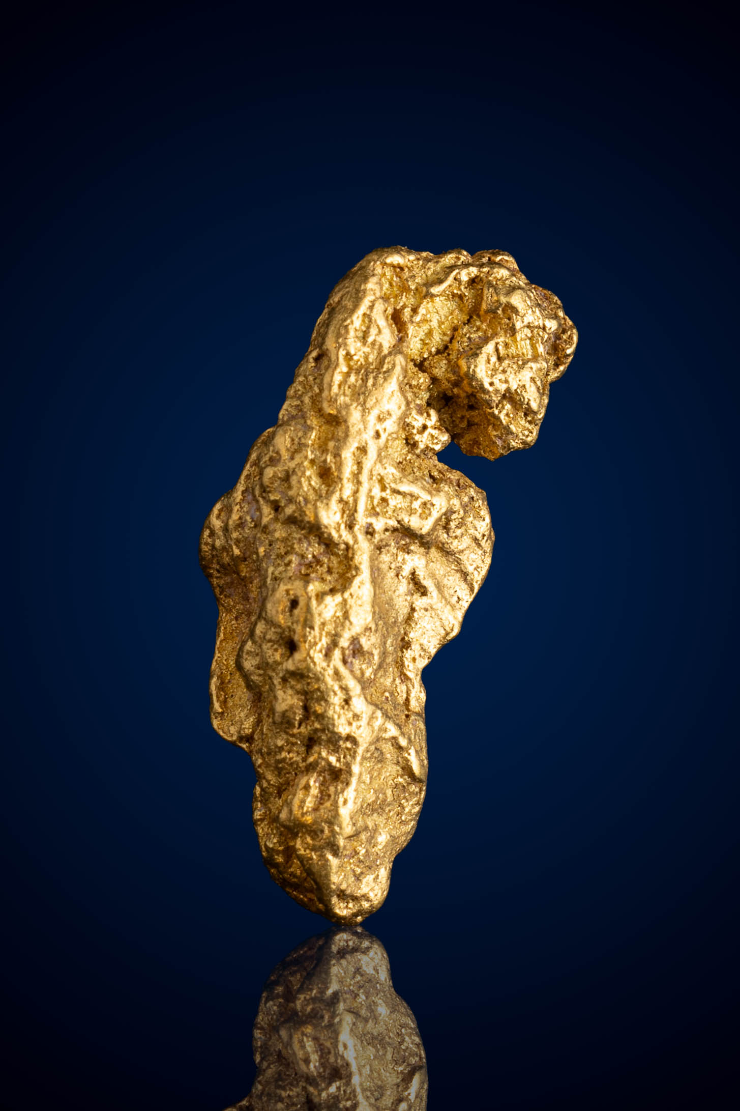 (image for) Sculptural, Elongated Natural Gold Nugget - Alaska - 3.74 grams